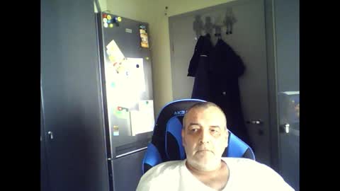 Chris online show from 05/25/26, 09:59