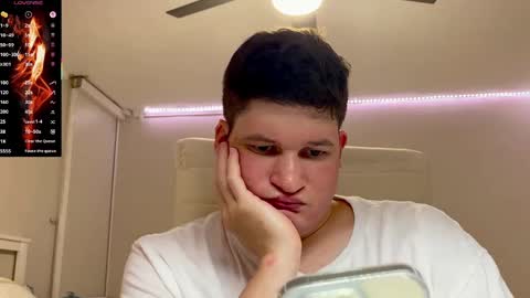 Snapshot of chris___evanss chatting on 09/28/25, 12:16 Chris Evens online show from 09/28/25, 12:16