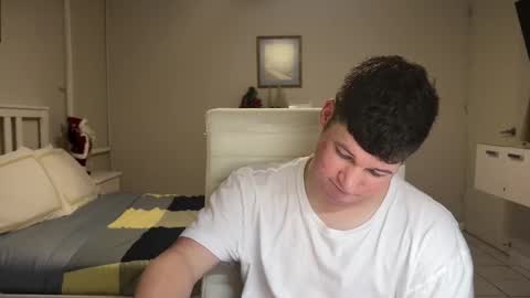 Snapshot of chris___evanss chatting on 11/20/25, 08:52 Chris Evens online show from 11/20/25, 08:52