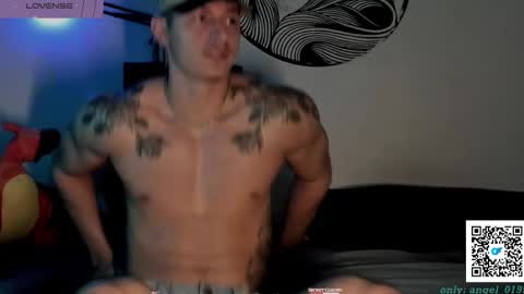 Snapshot of chris_angel01 chatting on 01/06/25, 12:48 chris_angel01 online show from 01/06/25, 12:48