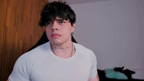 Chris Cooper Independent model online show from 02/11/25, 03:40