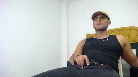 chris_dick2 online show from 04/23/26, 03:30