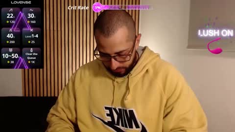 cris         Twitter magnum101010 insta magnumc20 online show from 09/17/25, 11:23