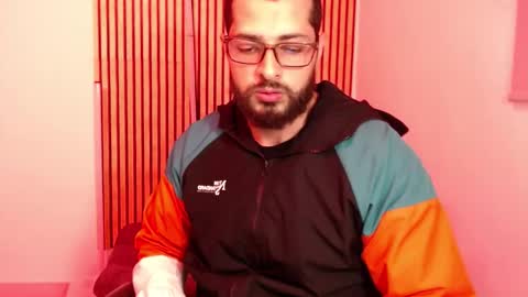 cris         Twitter magnum101010 insta magnumc20 online show from 01/12/26, 10:48