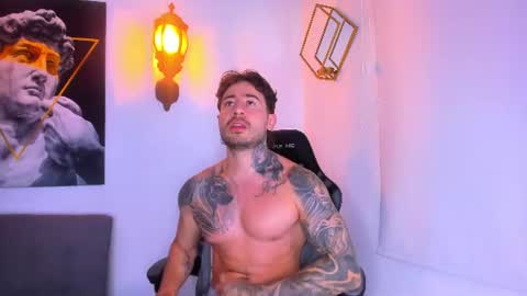 chris_milleer online show from 06/25/26, 01:49