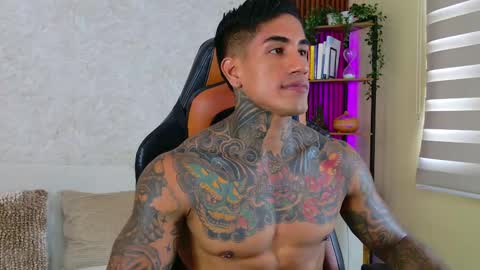 chris reilly online show from 10/04/25, 02:15