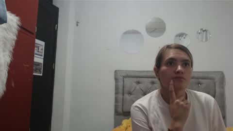 Snapshot of chris_sharon2023 chatting on 12/02/24, 05:04 Yarixa online show from 12/02/24, 05:04