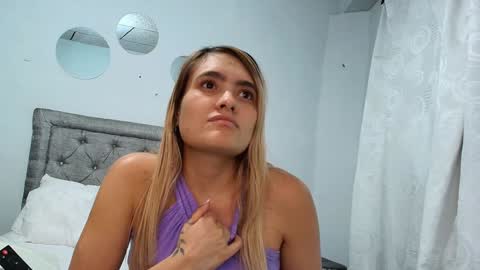 Snapshot of chris_sharon2023 chatting on 01/04/25, 03:50 Yarixa online show from 01/04/25, 03:50