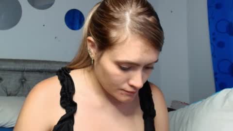 Snapshot of chris_sharon2023 chatting on 02/14/25, 12:51 Yarixa online show from 02/14/25, 12:51