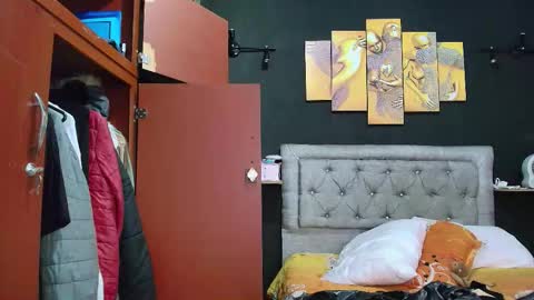 Snapshot of chris_sharon2023 chatting on 10/07/25, 02:31 Yarixa online show from 10/07/25, 02:31