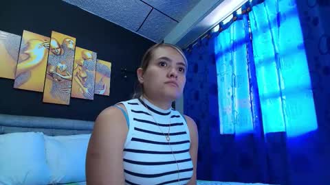 Snapshot of chris_sharon2023 chatting on 11/15/25, 08:05 Yarixa online show from 11/15/25, 08:05