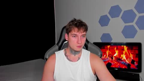 Chris Tyson online show from 09/18/25, 02:02