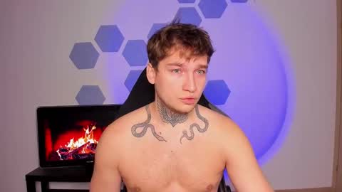 Chris Tyson online show from 10/01/25, 09:26