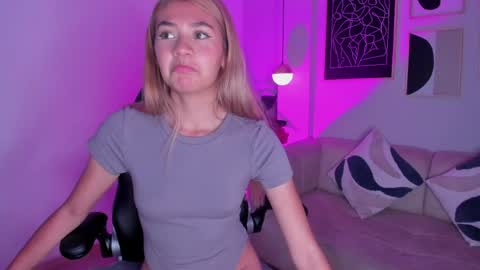 Chris online show from 04/15/26, 08:31