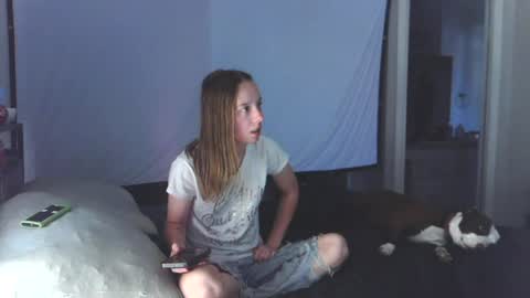 Snapshot of chrisandrobin01 chatting on 07/21/26, 11:07 Chris and Robin online show from 07/21/26, 11:07