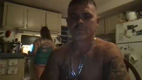 chrisandtrish096541046 online show from 04/25/26, 01:52