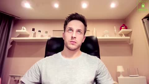Chris online show from 02/11/25, 12:49