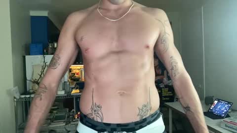 Snapshot of chriscool93 chatting on 12/06/24, 05:31 Content creator artist online show from 12/06/24, 05:31