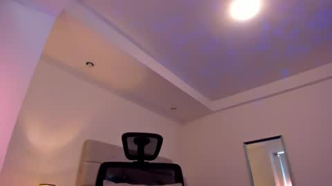 chrismorgan24 online show from 04/19/26, 06:10