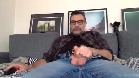 Snapshot of chrispanam13 chatting on 10/23/25, 10:25 chrispanam13 online show from 10/23/25, 10:25