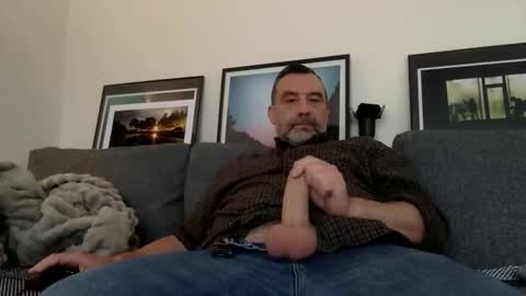 chrispanam13 online show from 05/17/26, 10:44
