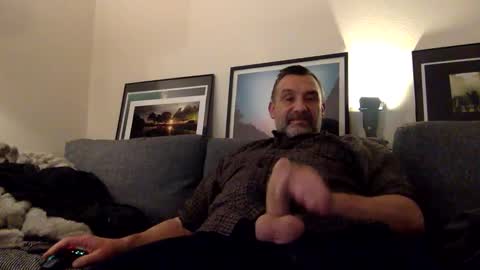 chrispanam13 online show from 05/19/26, 08:15