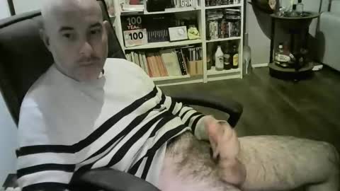 chrisprngr online show from 04/07/26, 05:02