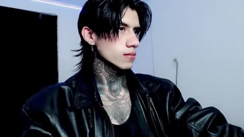 CHRIS  INDEPENT MODEL online show from 02/13/25, 05:05