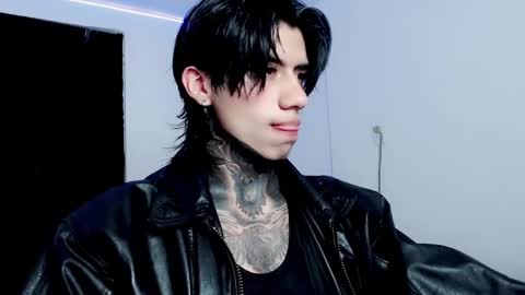 CHRIS  INDEPENT MODEL online show from 02/13/25, 03:03