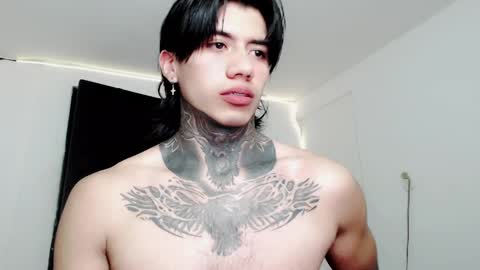 CHRIS  INDEPENT MODEL online show from 02/18/25, 08:47