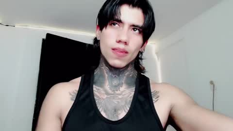 CHRIS  INDEPENT MODEL online show from 02/23/25, 12:16