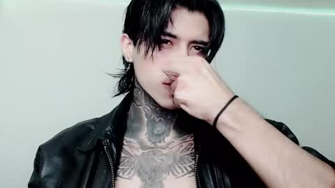 CHRIS  INDEPENT MODEL online show from 03/10/25, 12:18