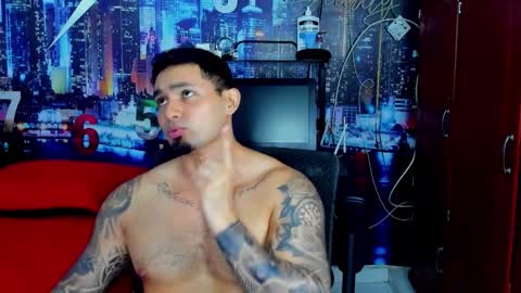 Chriss Stewart online show from 12/18/25, 05:24