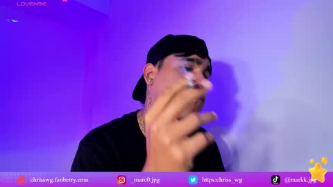 Christian Wang online show from 12/14/25, 07:07