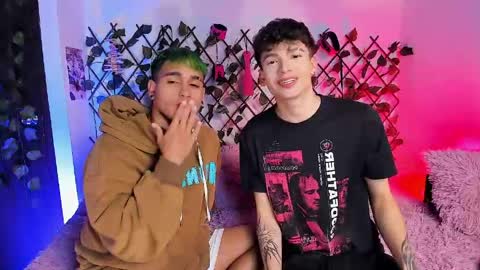 Christian Wang online show from 04/17/26, 10:57