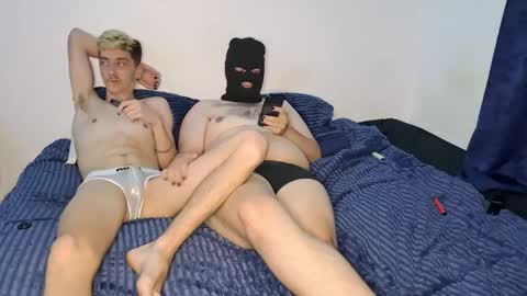 Snapshot of chrisslicer chatting on 12/30/24, 07:11 Christopher online show from 12/30/24, 07:11