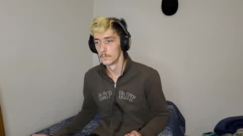 Snapshot of chrisslicer chatting on 01/17/25, 09:50 Christopher online show from 01/17/25, 09:50