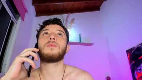 Snapshot of chrisstianford chatting on 11/20/25, 08:03 Hi dont forguet to follow me online show from 11/20/25, 08:03