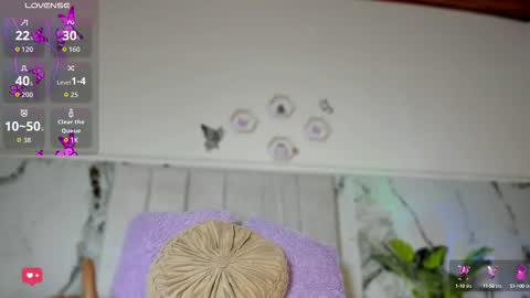 Christal online show from 09/29/25, 04:17