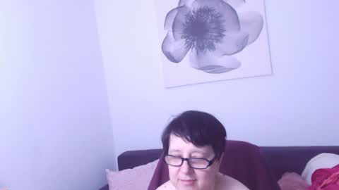 Snapshot of christarose chatting on 06/27/26, 02:16 Christa online show from 06/27/26, 02:16
