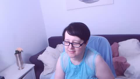 Snapshot of christarose chatting on 06/28/26, 07:36 Christa online show from 06/28/26, 07:36