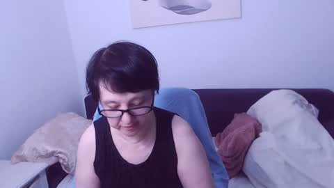 Snapshot of christarose chatting on 07/05/26, 11:45 Christa online show from 07/05/26, 11:45