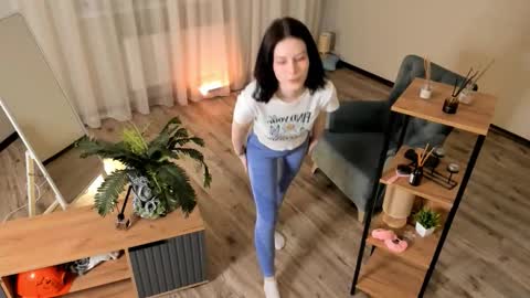 Snapshot of christaschrecongost chatting on 02/15/26, 04:03 christaschrecongost online show from 02/15/26, 04:03