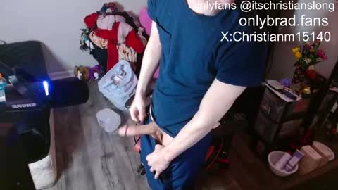 Snapshot of christianslong chatting on 09/18/25, 11:40 christianslong online show from 09/18/25, 11:40