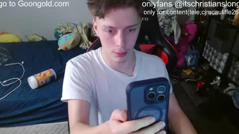 Snapshot of christianslong chatting on 11/23/25, 01:49 christianslong online show from 11/23/25, 01:49