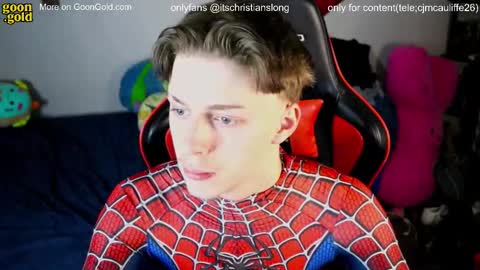 Snapshot of christianslong chatting on 11/25/25, 01:27 christianslong online show from 11/25/25, 01:27