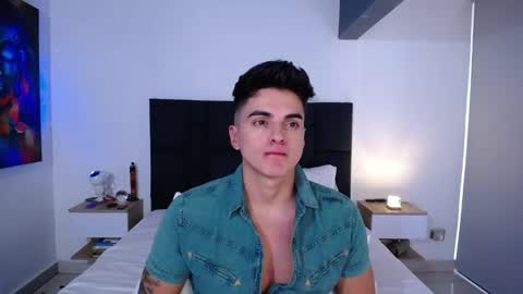 Snapshot of christianvalenzia chatting on 02/01/25, 07:34 Christian online show from 02/01/25, 07:34