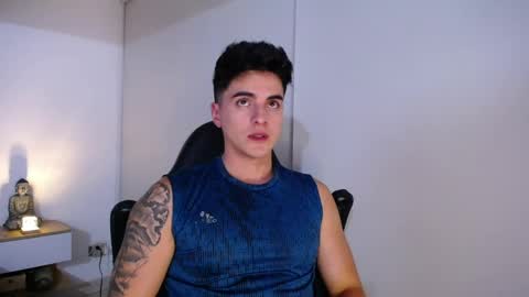 Snapshot of christianvalenzia chatting on 02/18/25, 11:52 Christian online show from 02/18/25, 11:52