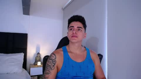 Snapshot of christianvalenzia chatting on 02/26/25, 03:08 Christian online show from 02/26/25, 03:08