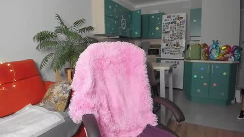 Chris online show from 01/12/25, 03:57